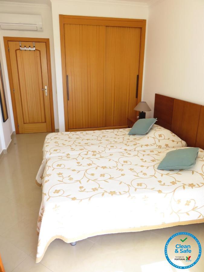 Apartamento T1 Com Vista Mar Perto Da Praia N.ª Sra. Da Rocha Porches  Buitenkant foto