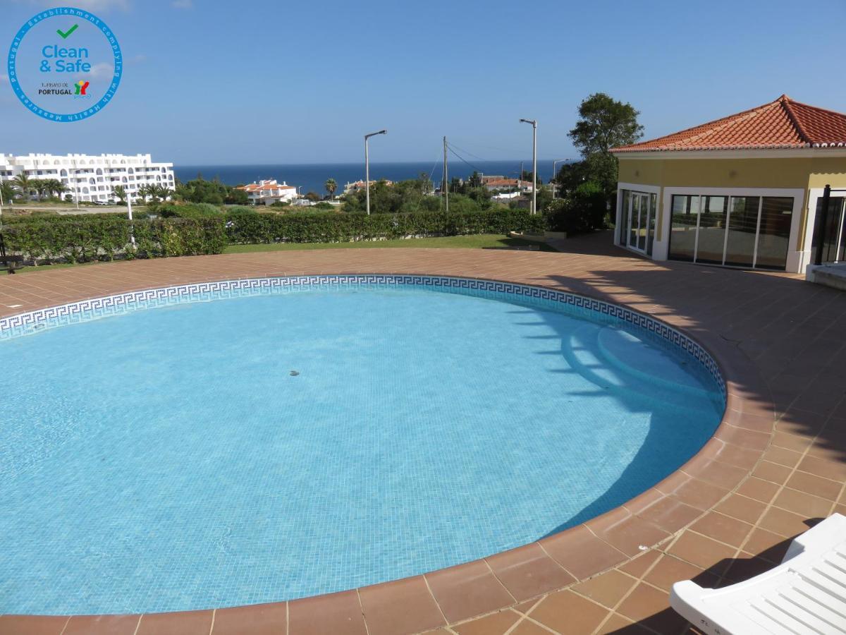 Apartamento T1 Com Vista Mar Perto Da Praia N.ª Sra. Da Rocha Porches  Buitenkant foto